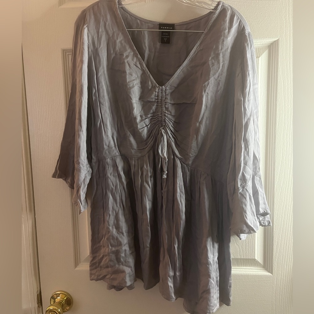 Grey shirt